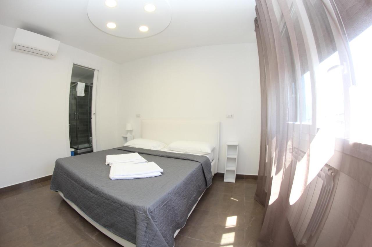 Mondo Suites Apartments Napoli Dış mekan fotoğraf